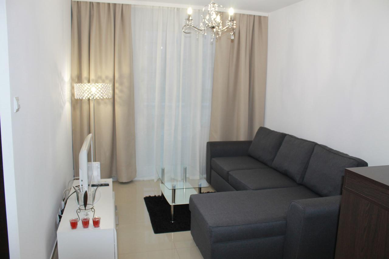 Apartament Antoniukowska 60 Apartment เบียวิสตอก ภายนอก รูปภาพ